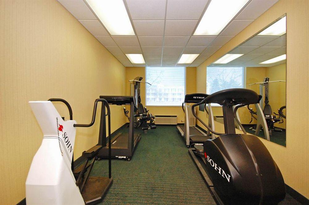 Best Western Airport Inn & Suites Cleveland Brook Park Esterno foto