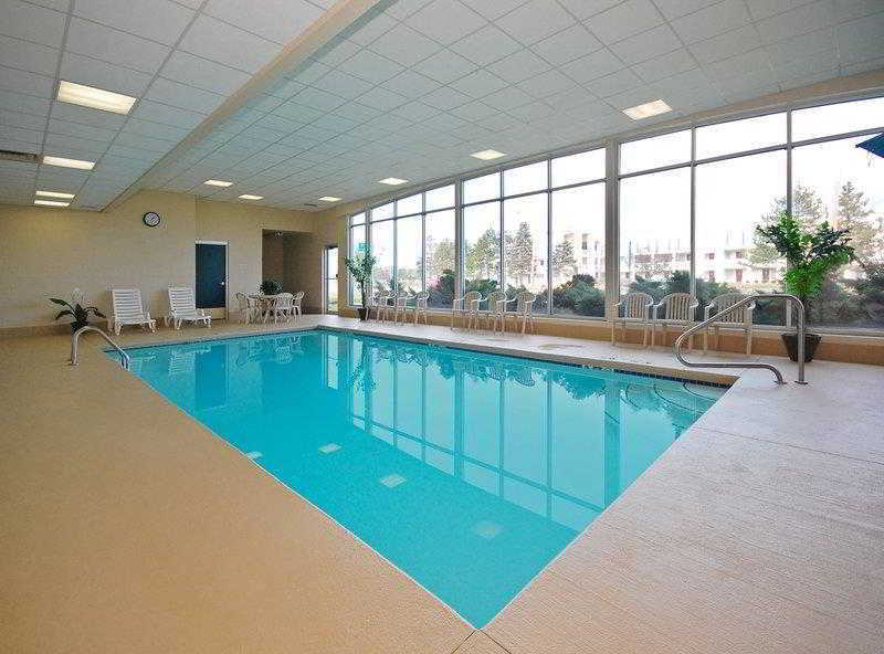 Best Western Airport Inn & Suites Cleveland Brook Park Servizi foto