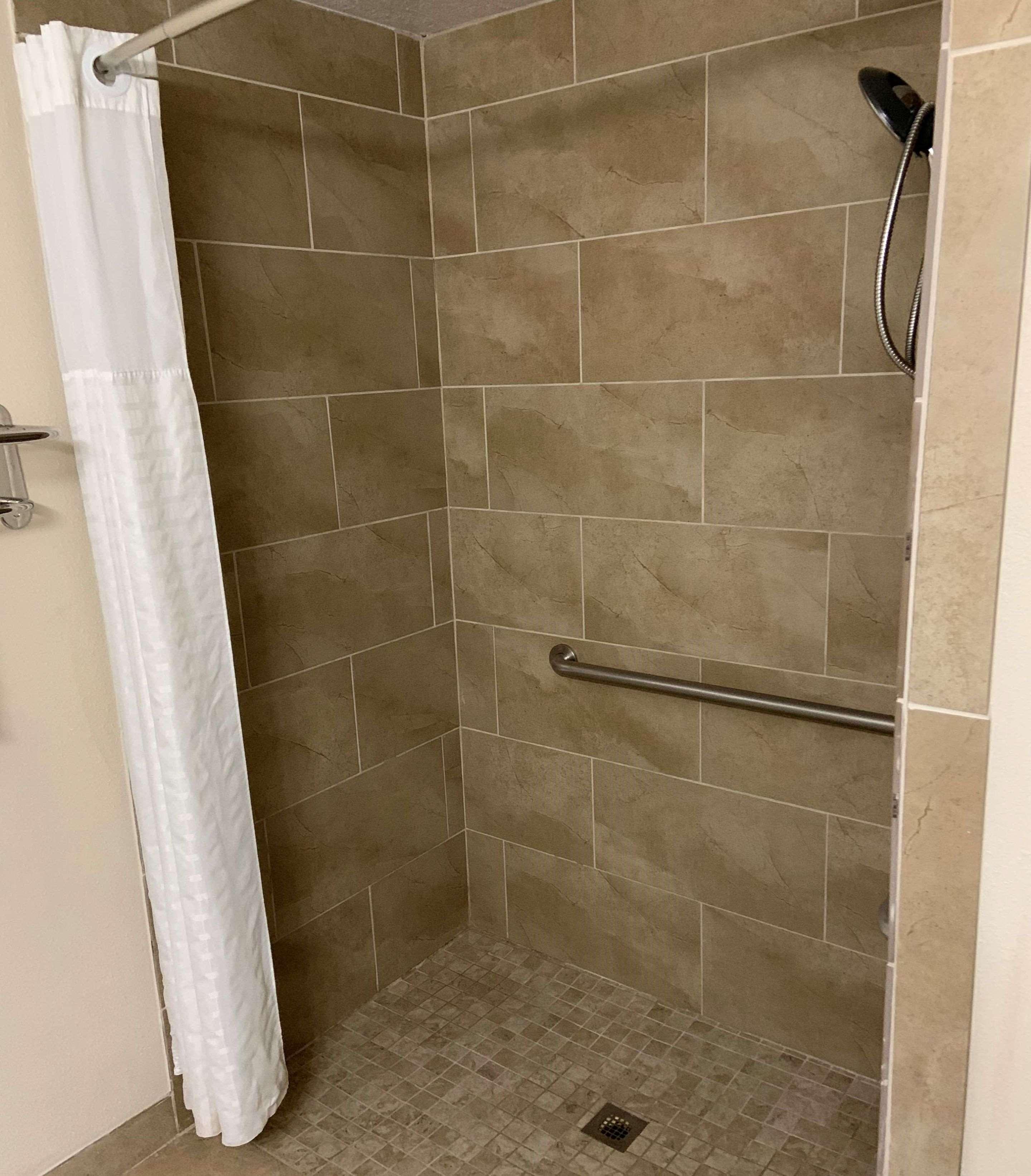 Best Western Airport Inn & Suites Cleveland Brook Park Esterno foto