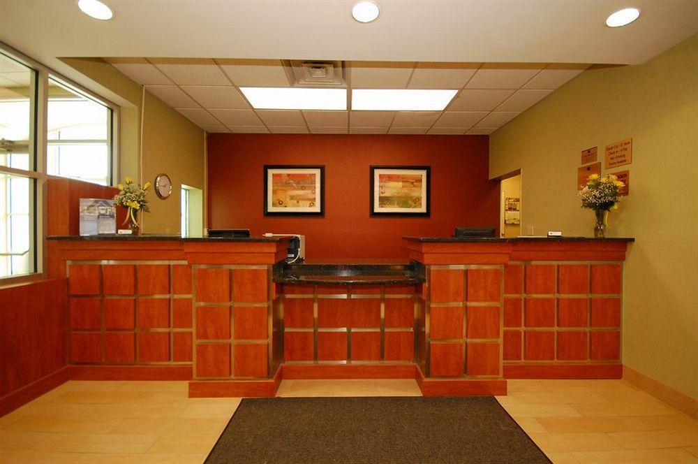Best Western Airport Inn & Suites Cleveland Brook Park Esterno foto